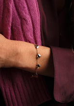 Load image into Gallery viewer, Anabel Aram Heart Station Bracelet