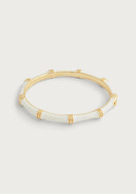 Load image into Gallery viewer, Anabel Aram Bamboo Enameled Hinged Bangle
