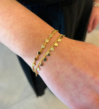 Load image into Gallery viewer, Hearts On Link Bracelet
